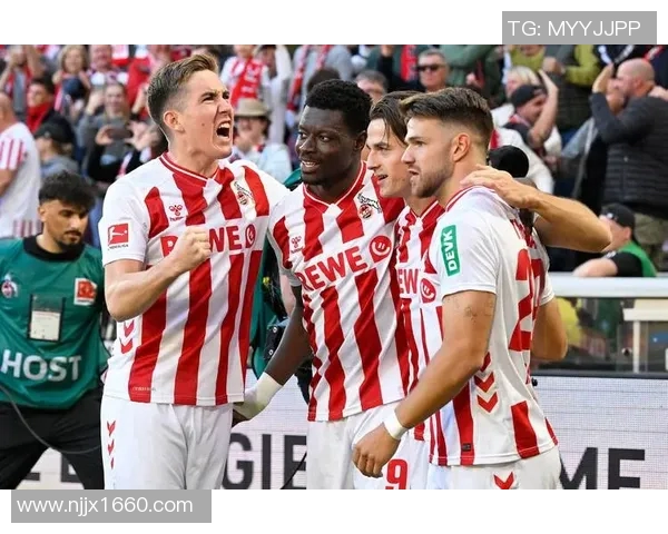 德甲劲旅内讧团队士气受挫，团结合作成关键